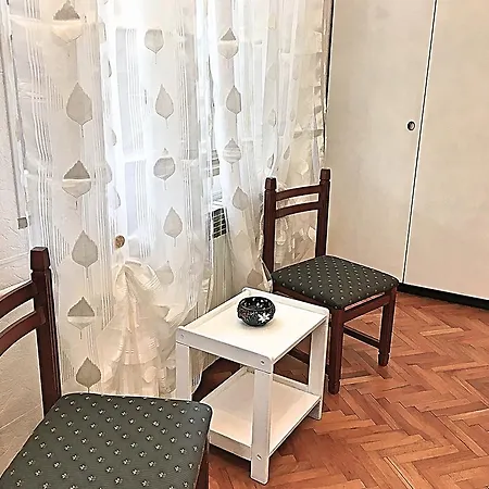 Апартаменты Free Parking, Wifi, Aircool, Terrace, Living & Bedroom