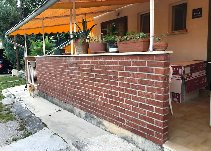 Orthopedic Center Near With Free Parking, Quite And Privately Apartment Lovran
